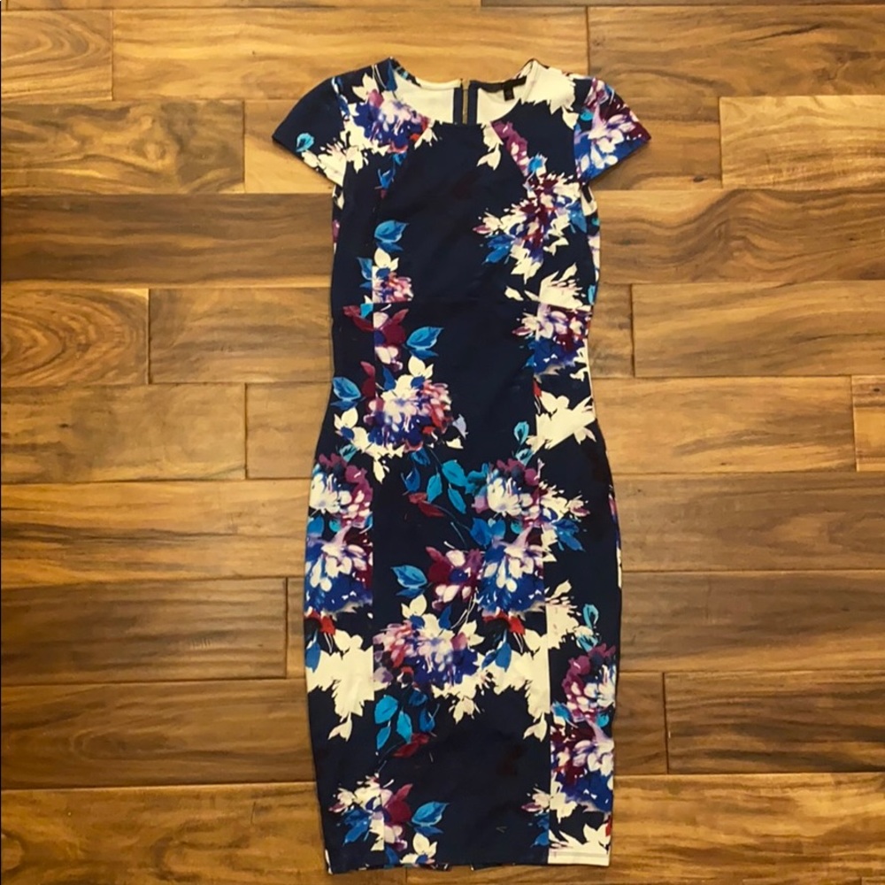 Blue floral sheath dress with capped sleeves XS